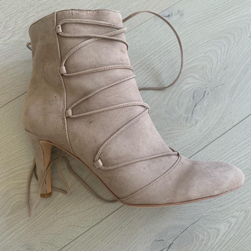 Vince Camuto Chenai Heeled Booties